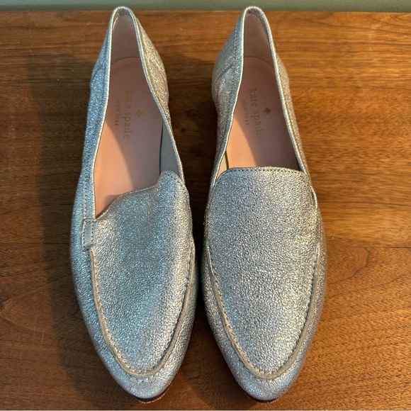 Kate Spade Silver Shimmer Metallic Pointed Toe Loafer Flats - Picture 2 of 6